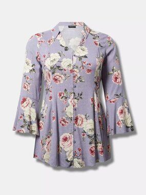 Torrid NWT 2X Floral Fit & Flare Button Front Top Bell Sleeve Lavender